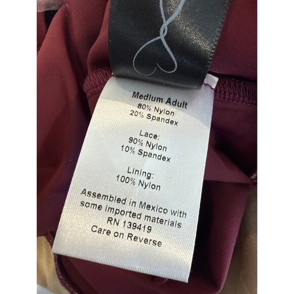 NWT Suffolk Embroidered Mesh 3/4 Sleeve Leotard Merlot M - Picture 7 of 8